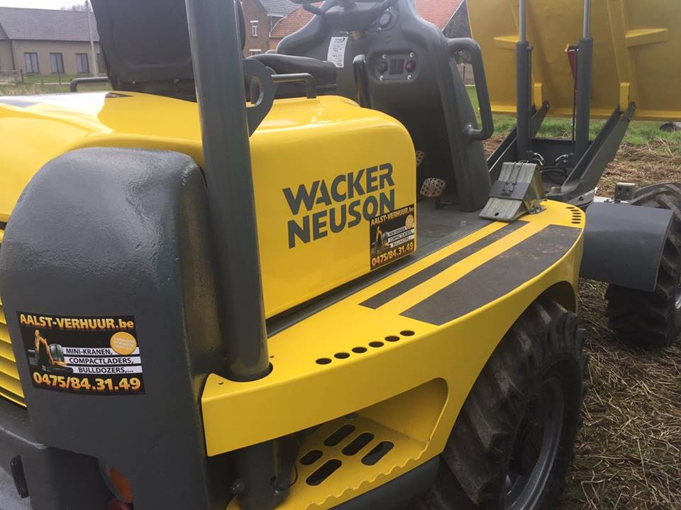 Dumpers op banden huren (Neuson)